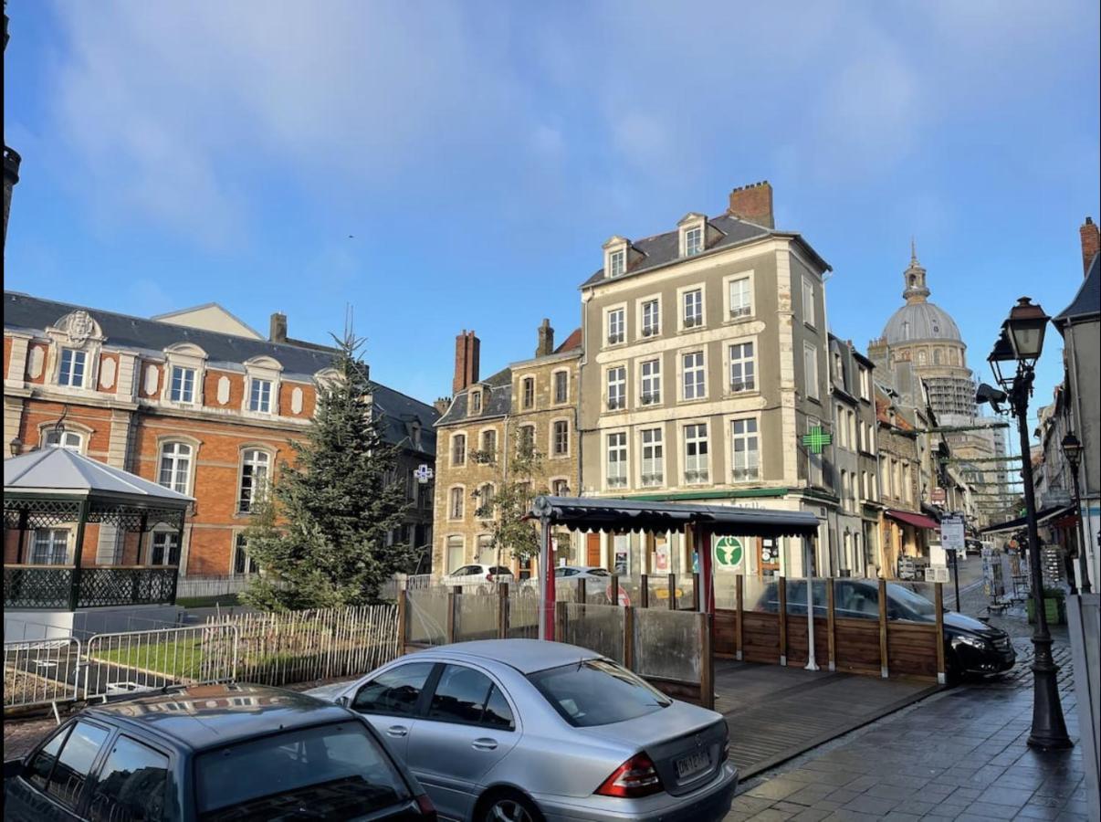Le Henry Au Coeur De La Vieille Ville Boulogne-sur-Mer Exteriér fotografie
